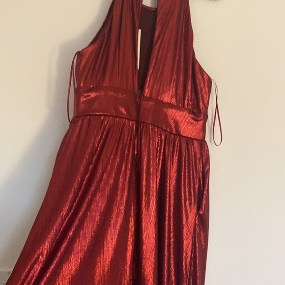 Holiday or wedding event dress - Picture 4 of 7